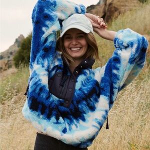 Free People Hit the Slopes (Rocky Ridge) Pullover  - Ocean Tie Dye Combo